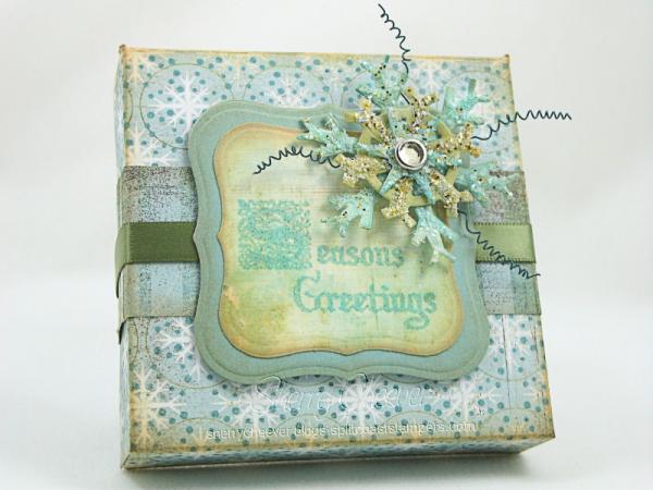 SP Snowflake Gift Box